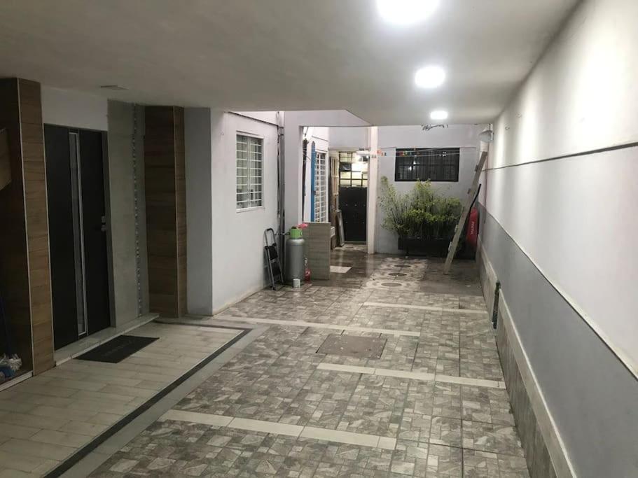Lui Confortable Moderna Con Bano Privado Appartement *